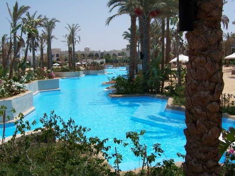 Crowne Plaza Resort Sahara Sands Port Ghalib Buitenkant foto